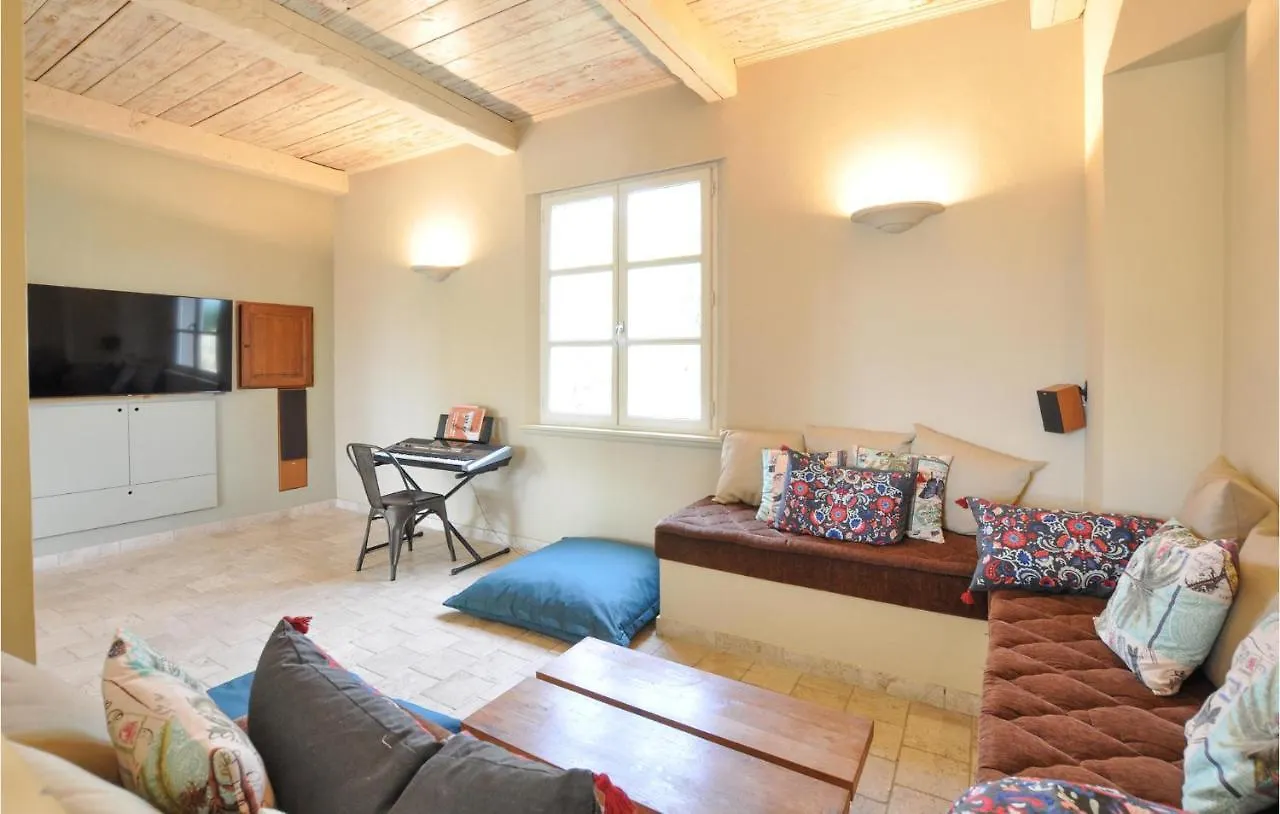 Nice Home In Fayence With Wifi Fransa